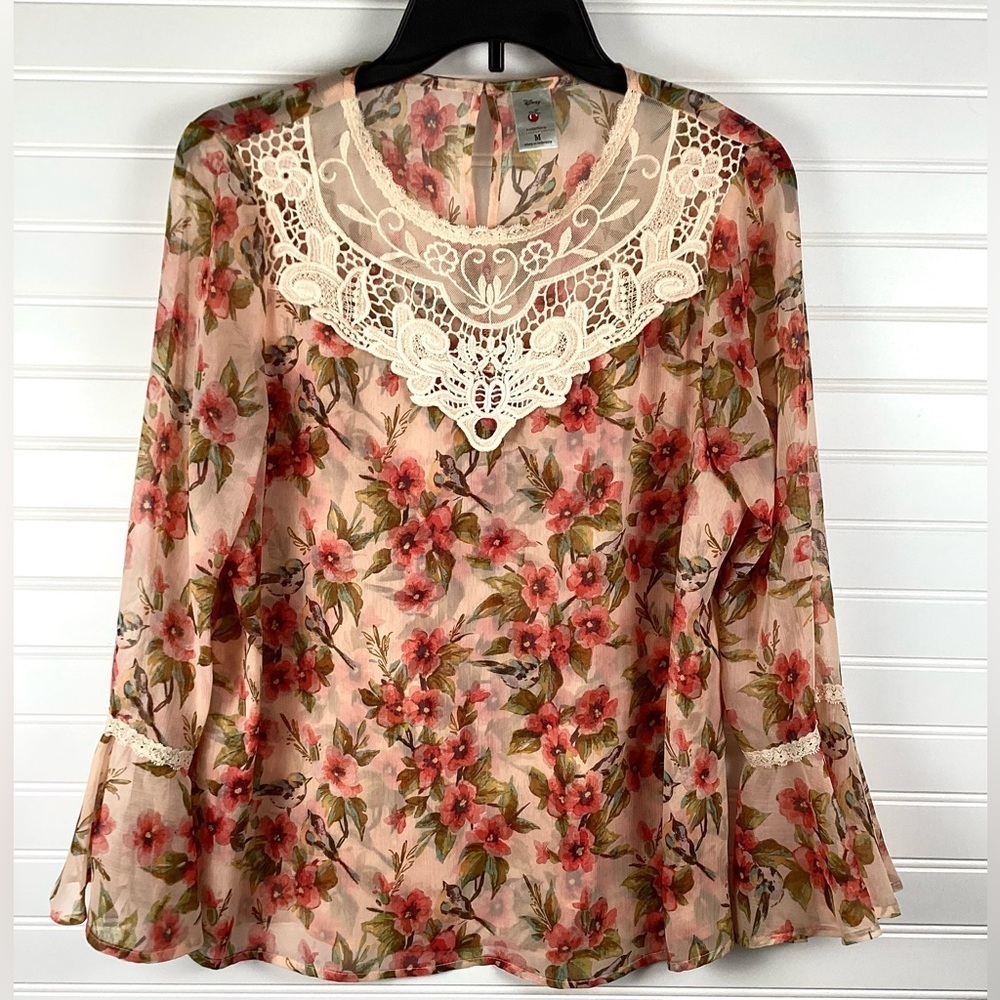 Disney Snow White Peasant top by Lauren Conrad Size Medium lace feminine floral